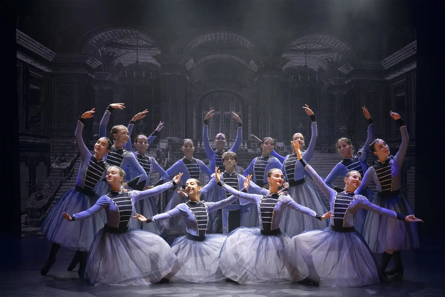 הרכב בלט בארמון